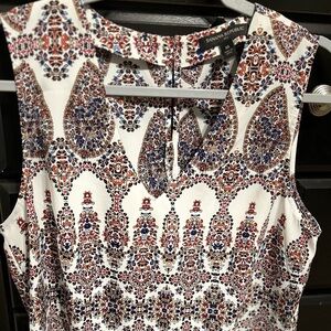 Multi colored sleeveless tunic blouse